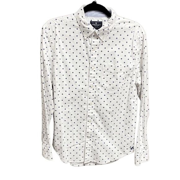 American Eagle Navy Polka Dot Button Down Size Medium NEW - Picture 1 of 6